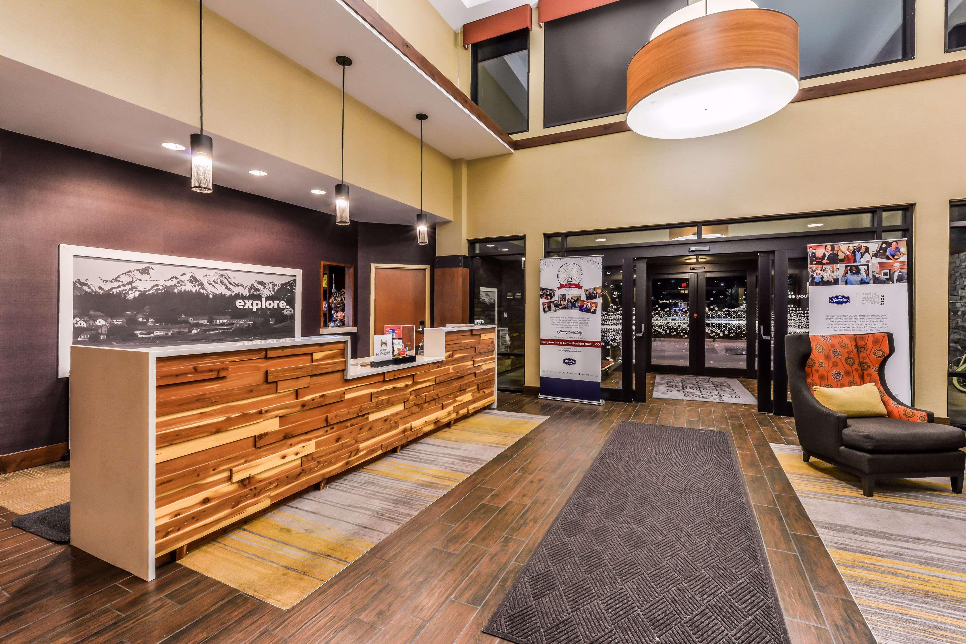 Hampton Inn & Suites Boulder North Ngoại thất bức ảnh