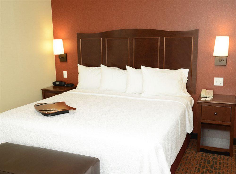 Hampton Inn & Suites Boulder North Ngoại thất bức ảnh